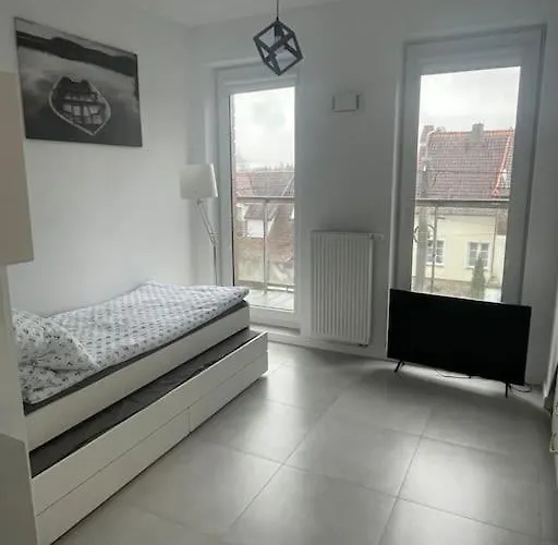 Z Widokiem Na Jezioro Рыдзево